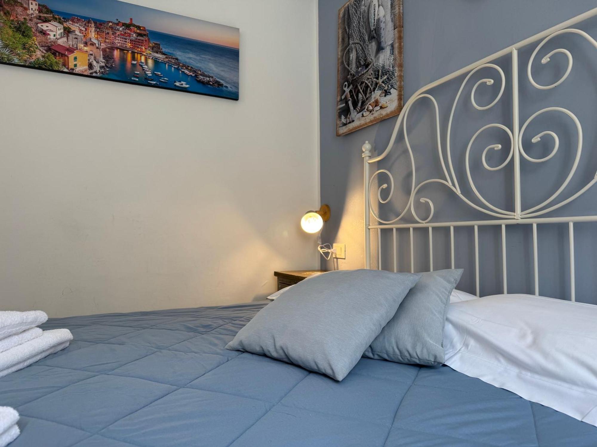Pippo A Vernazza Rooms Экстерьер фото